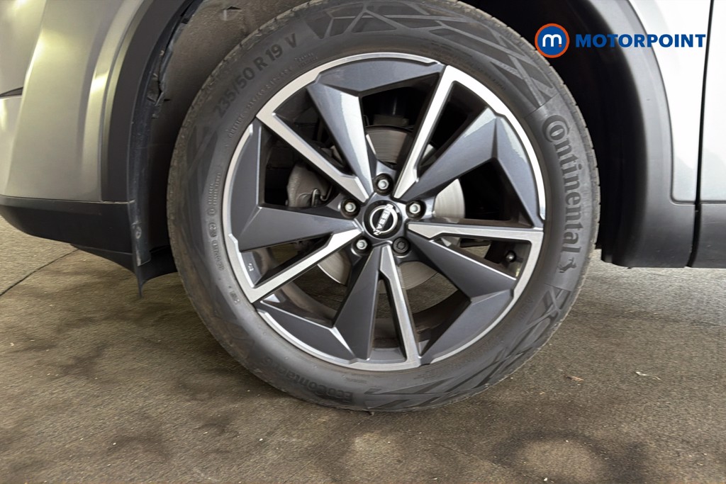 Nissan Qashqai Tekna Manual Petrol SUV - Stock Number (1632951) - 47th supplementary image
