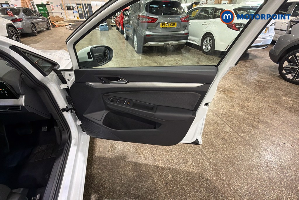 Volkswagen Golf Match Automatic Petrol Hatchback - Stock Number (1632960) - 19th supplementary image