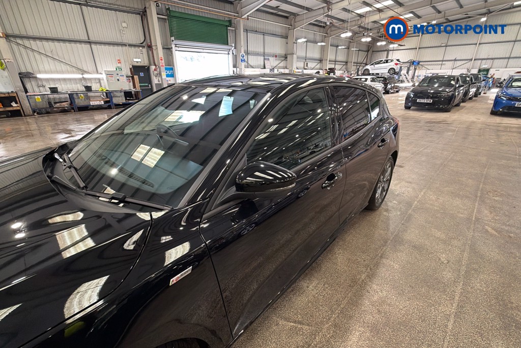 Ford Focus St-Line Manual Petrol Hatchback - Stock Number (1633019) - 43rd supplementary image