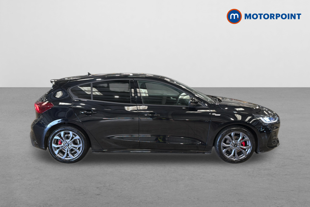 Ford Focus St-Line Manual Petrol Hatchback - Stock Number (1633019) - Drivers side