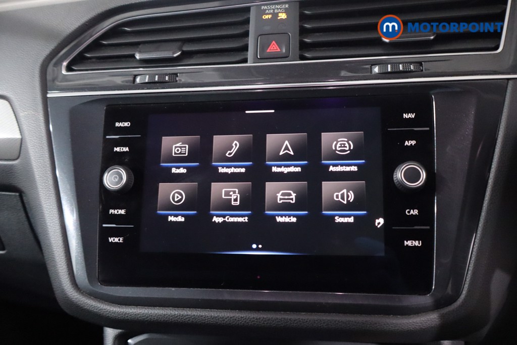Volkswagen Tiguan Allspace Life Automatic Petrol SUV - Stock Number (1613050) - 2nd supplementary image