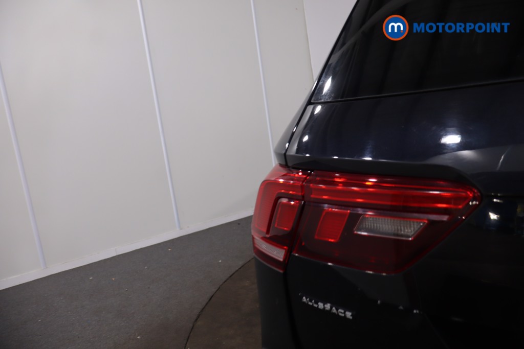 Volkswagen Tiguan Allspace Life Automatic Petrol SUV - Stock Number (1613050) - 37th supplementary image