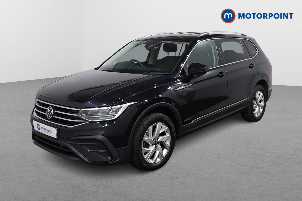 Volkswagen Tiguan Allspace Life Automatic Petrol SUV - Stock Number (1613050) - Passenger side front corner