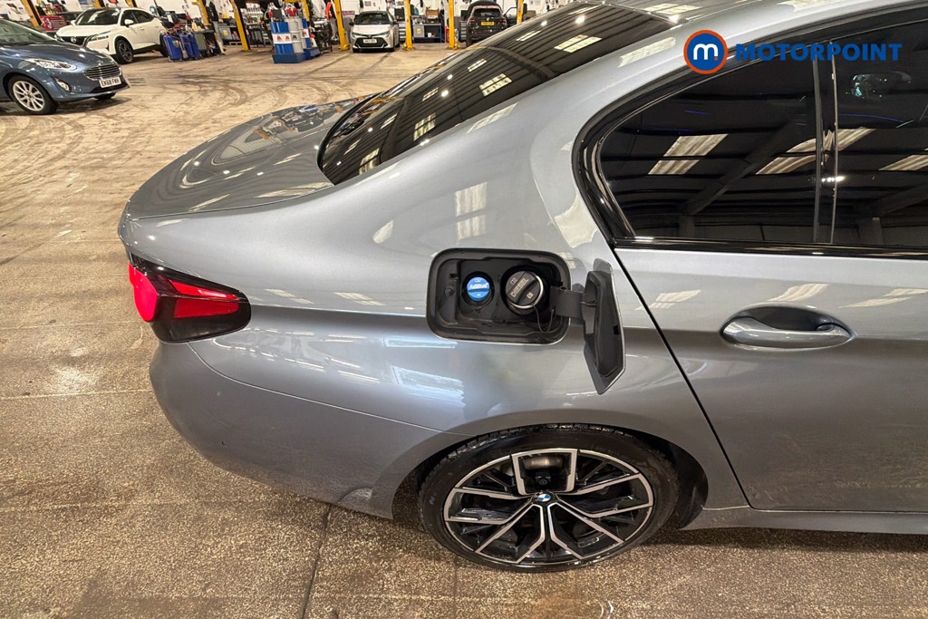 BMW 5 Series M Sport Automatic Diesel Saloon - Stock Number (1622502) - 41st supplementary image