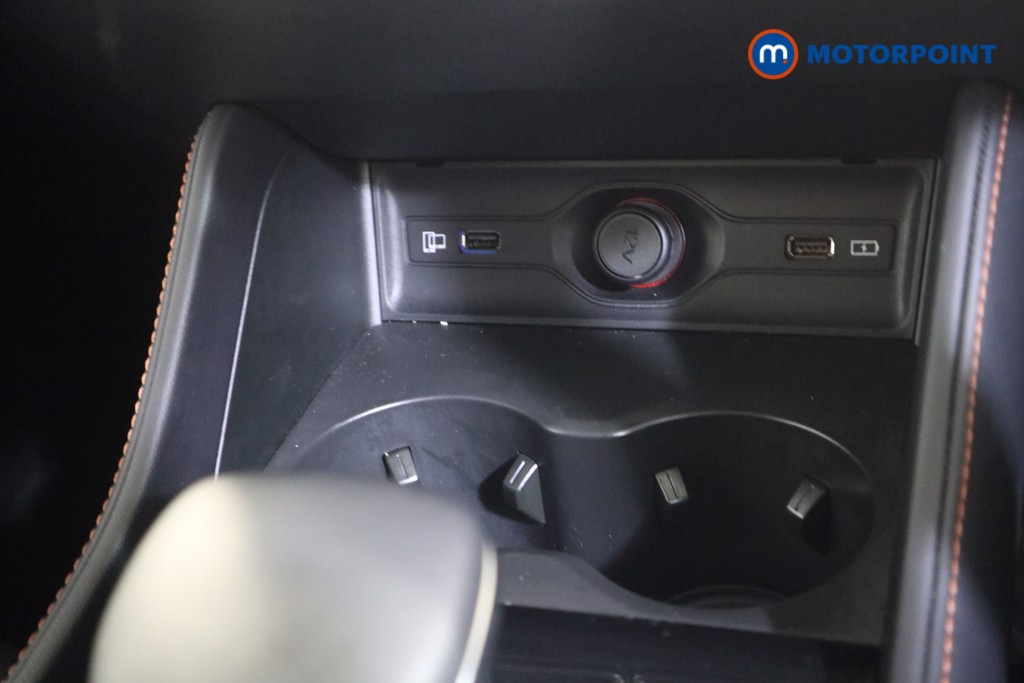 Mg Motor Uk HS SE Automatic Petrol-Electric Hybrid SUV - Stock Number (1622997) - 8th supplementary image