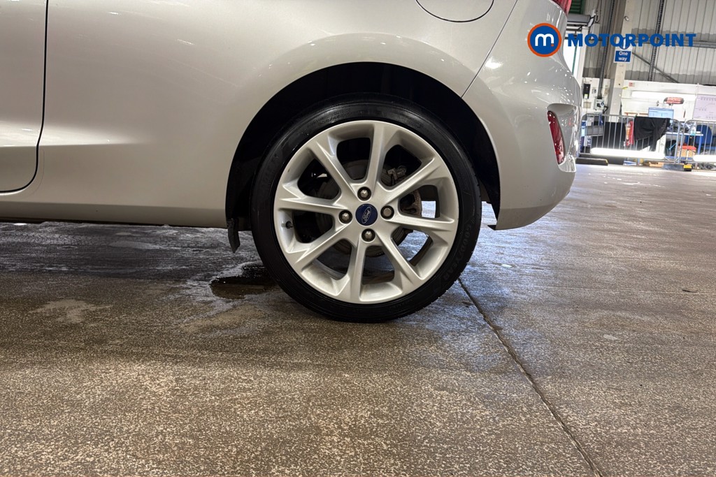 Ford Fiesta Titanium Manual Petrol Hatchback - Stock Number (1624175) - 48th supplementary image