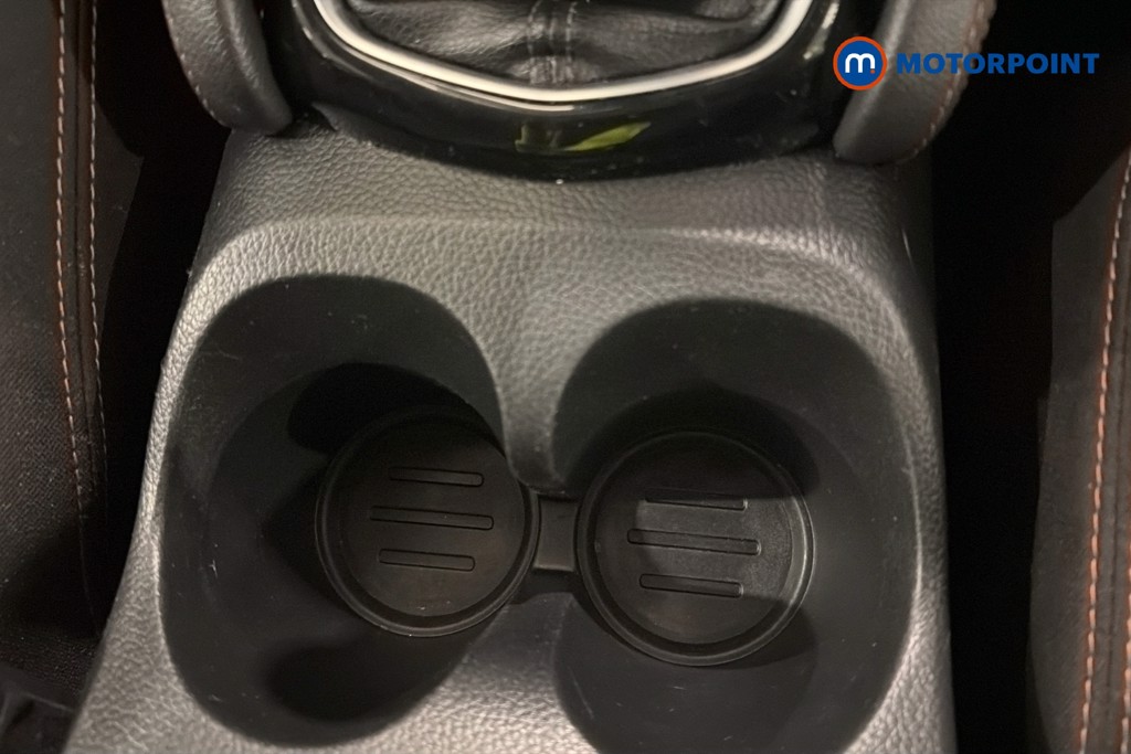 Nissan Qashqai N-Motion Manual Diesel SUV - Stock Number (1624650) - 16th supplementary image