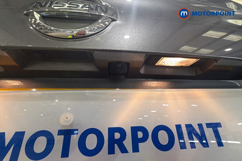 Nissan Qashqai N-Motion Manual Diesel SUV - Stock Number (1624650) - 36th supplementary image