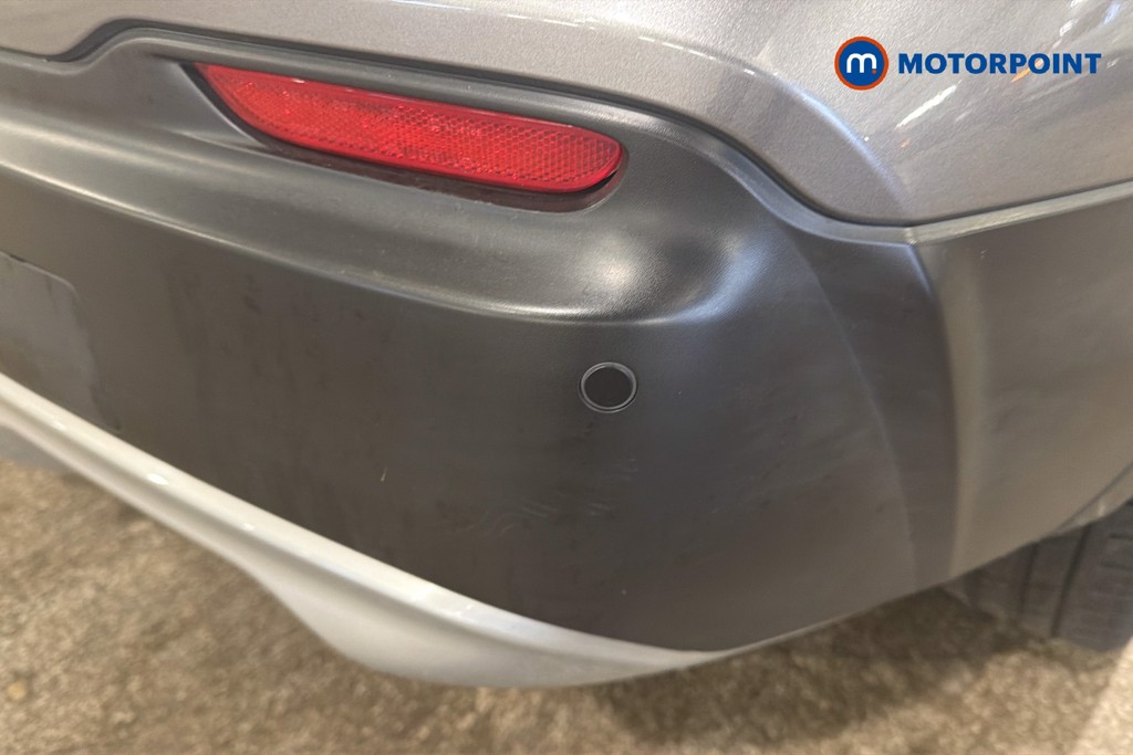 Nissan Qashqai N-Motion Manual Diesel SUV - Stock Number (1624650) - 40th supplementary image