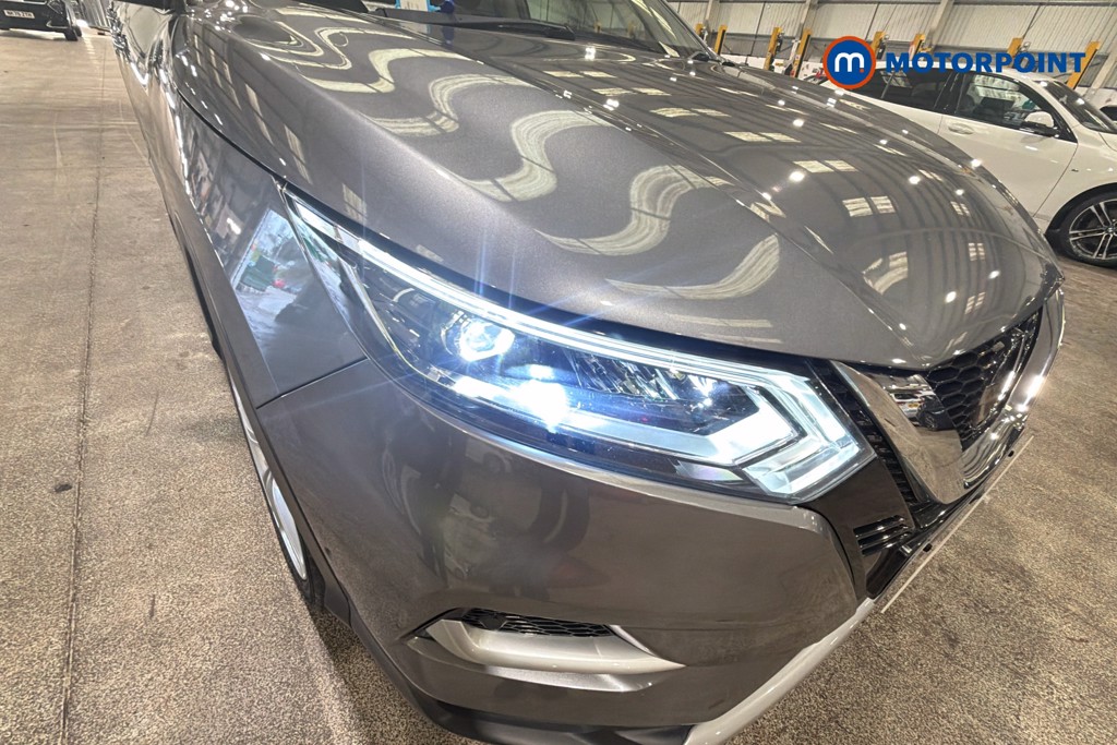 Nissan Qashqai N-Motion Manual Diesel SUV - Stock Number (1624650) - 44th supplementary image