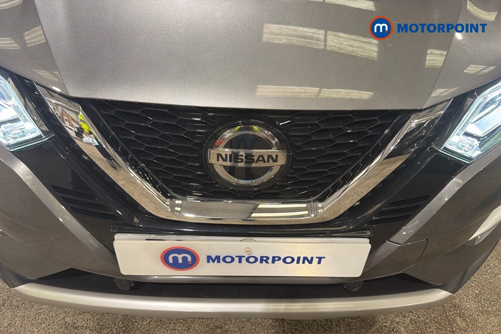 Nissan Qashqai N-Motion Manual Diesel SUV - Stock Number (1624650) - 45th supplementary image
