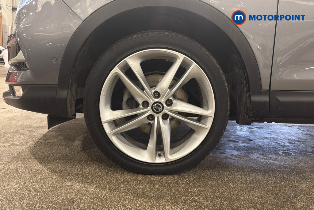 Nissan Qashqai N-Motion Manual Diesel SUV - Stock Number (1624650) - 47th supplementary image
