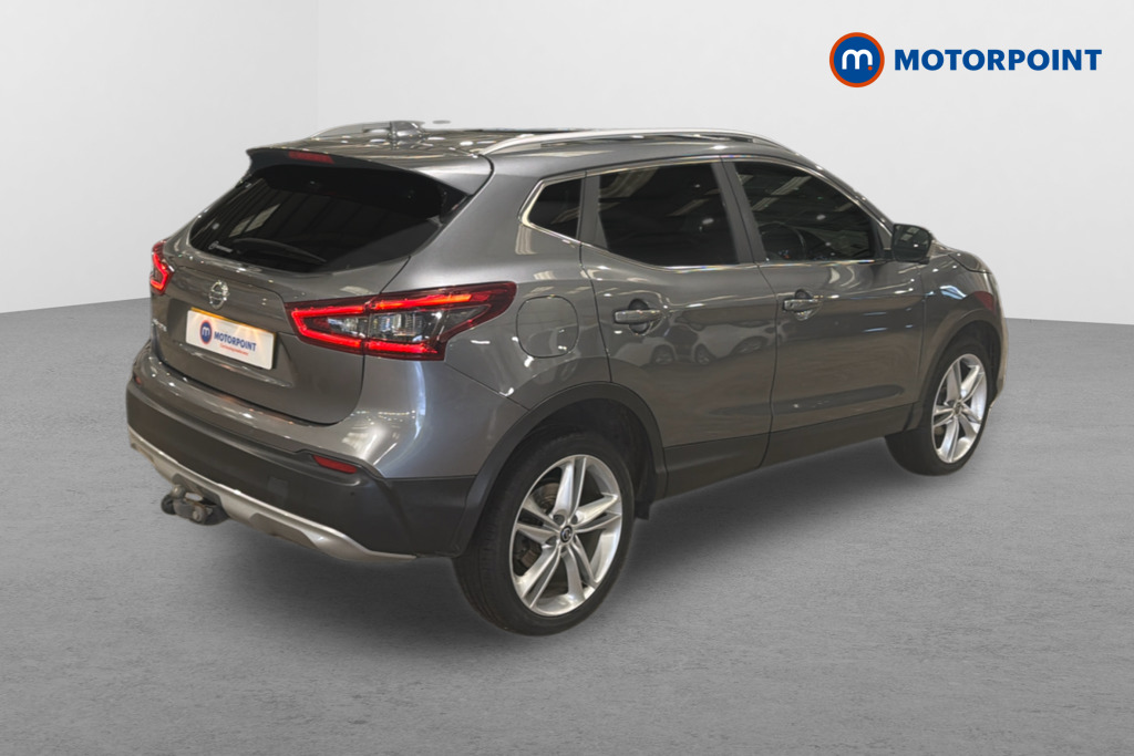 Nissan Qashqai N-Motion Manual Diesel SUV - Stock Number (1624650) - Drivers side rear corner