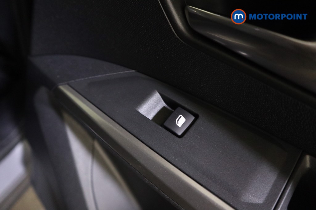 Peugeot 5008 Allure Automatic Petrol SUV - Stock Number (1624733) - 19th supplementary image