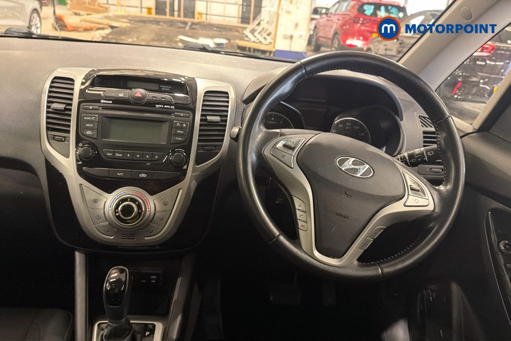 Hyundai Ix20 Premium Automatic Petrol People Carrier - Stock Number (1626485) - 2nd supplementary image