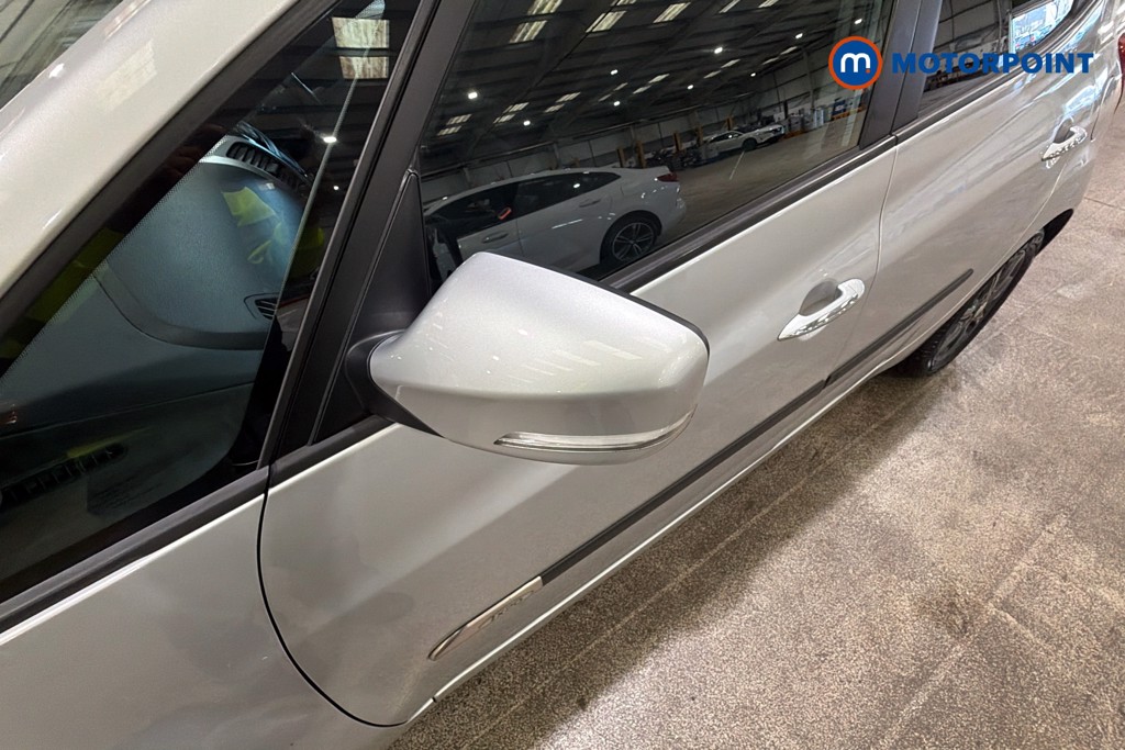 Hyundai Ix20 Premium Automatic Petrol People Carrier - Stock Number (1626485) - 43rd supplementary image