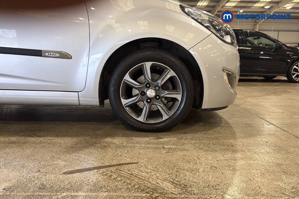 Hyundai Ix20 Premium Automatic Petrol People Carrier - Stock Number (1626485) - 50th supplementary image