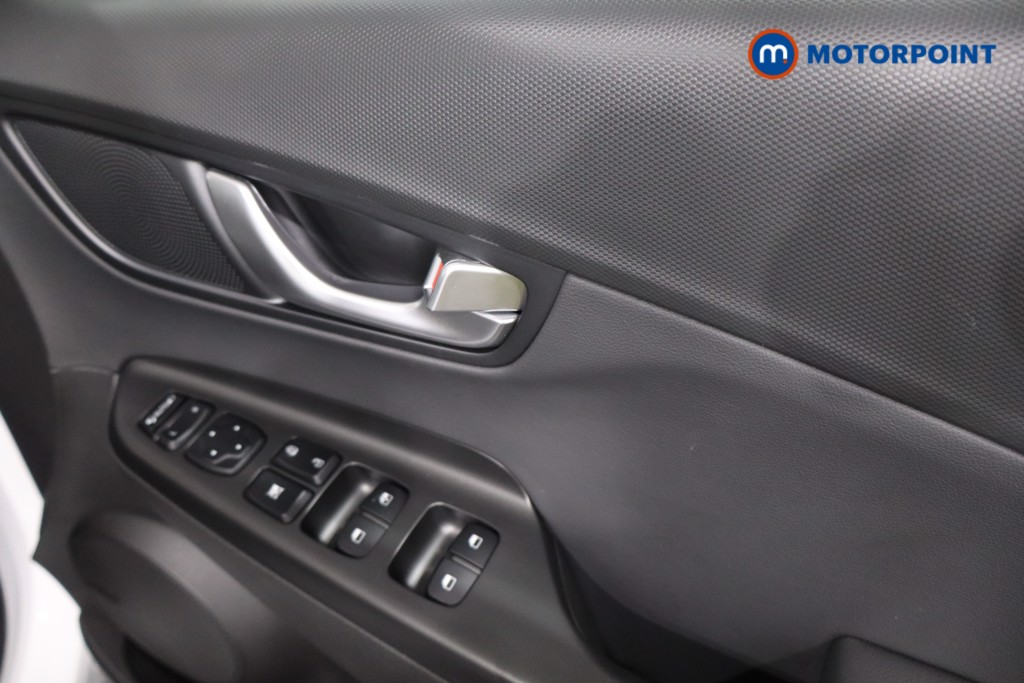 Hyundai Kona Ultimate Automatic Petrol-Electric Hybrid SUV - Stock Number (1627973) - 27th supplementary image