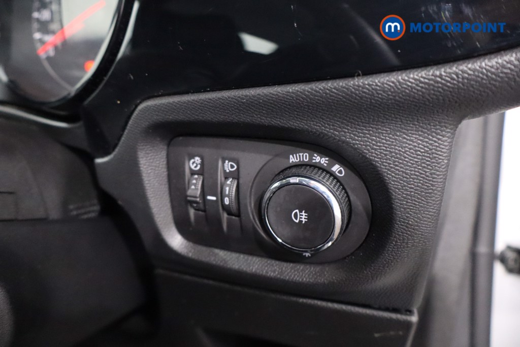 Vauxhall Corsa Design Manual Petrol Hatchback - Stock Number (1627993) - 17th supplementary image