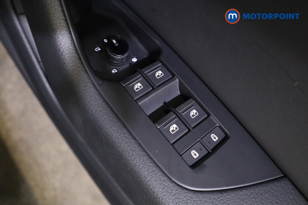 Audi A6 Black Edition Automatic Diesel Saloon - Stock Number (1628553) - 16th supplementary image