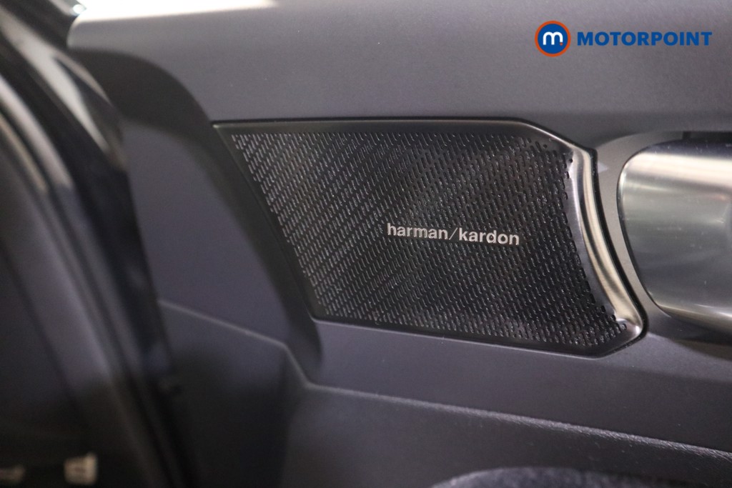 Volvo Xc40 R Design Automatic Petrol SUV - Stock Number (1628905) - 14th supplementary image