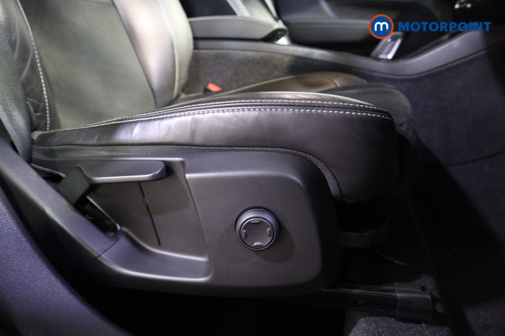 Volvo Xc40 R Design Automatic Petrol SUV - Stock Number (1628905) - 16th supplementary image