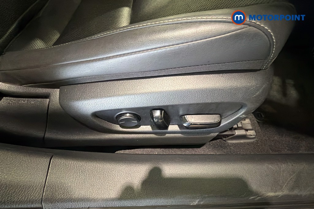 Lexus ES 300H 2.5 4Dr Cvt Premium Edition Automatic Petrol-Electric Hybrid Saloon - Stock Number (1629319) - 25th supplementary image