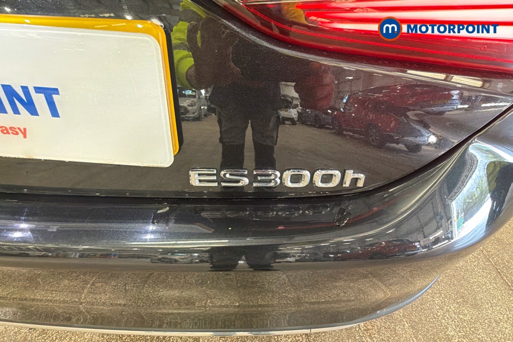 Lexus ES 300H 2.5 4Dr Cvt Premium Edition Automatic Petrol-Electric Hybrid Saloon - Stock Number (1629319) - 37th supplementary image