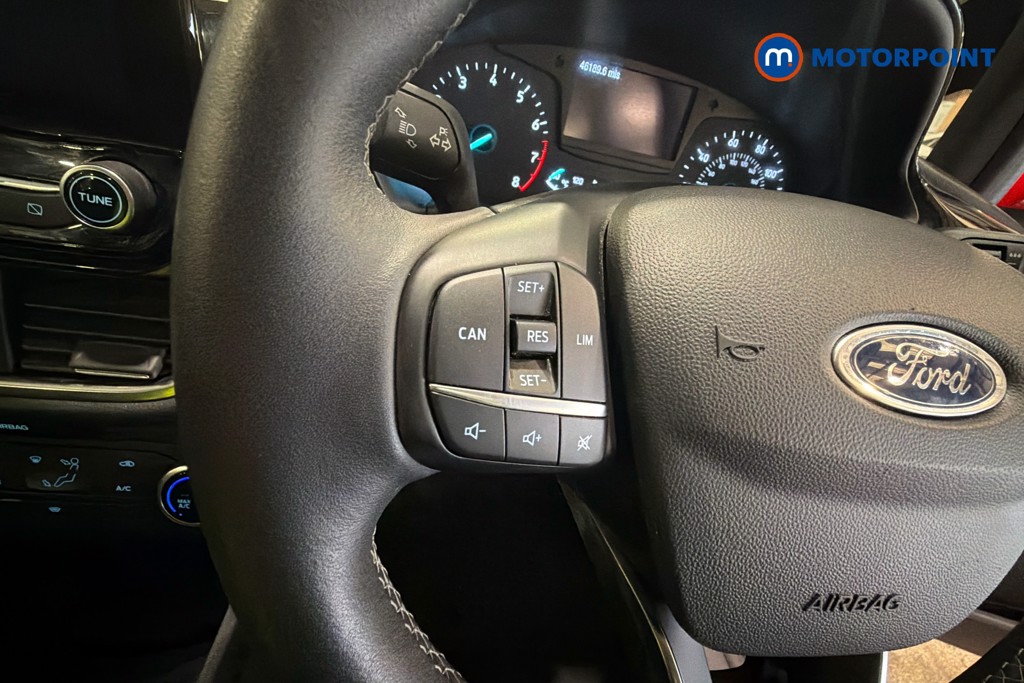 Ford Fiesta Zetec Manual Petrol Hatchback - Stock Number (1629933) - 3rd supplementary image