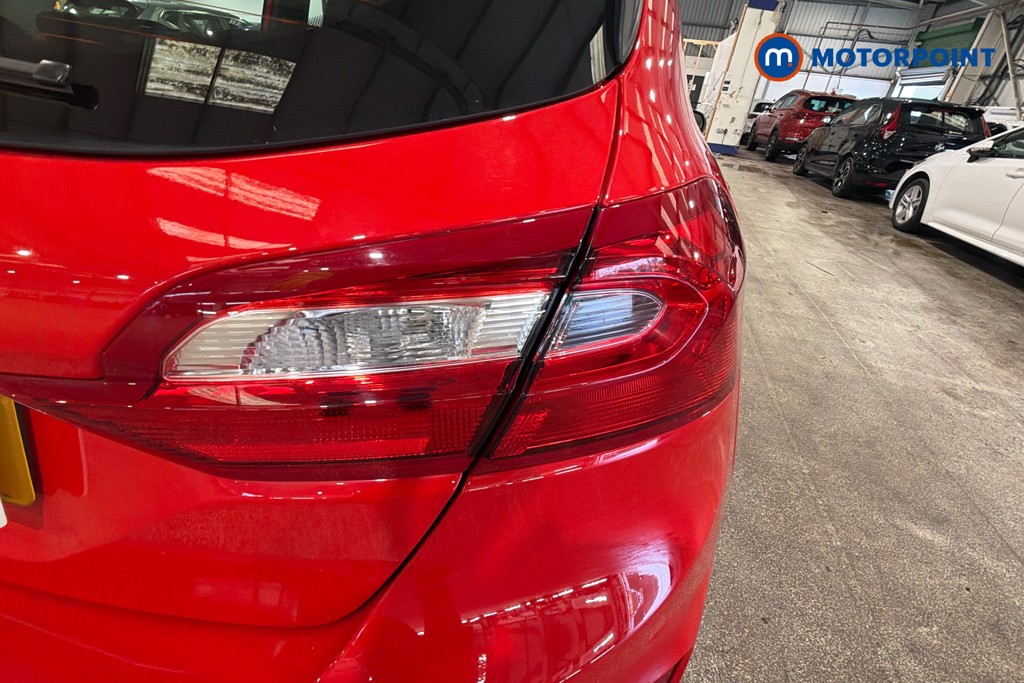 Ford Fiesta Zetec Manual Petrol Hatchback - Stock Number (1629933) - 38th supplementary image