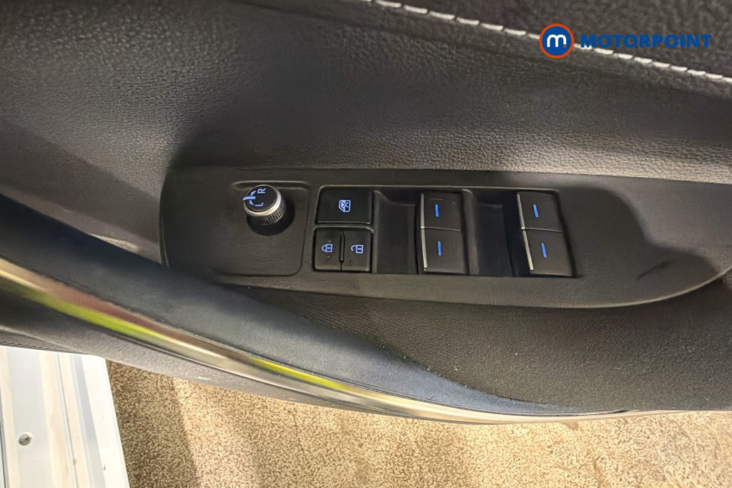 Toyota Corolla Icon Automatic Petrol-Electric Hybrid Estate - Stock Number (1631379) - 20th supplementary image