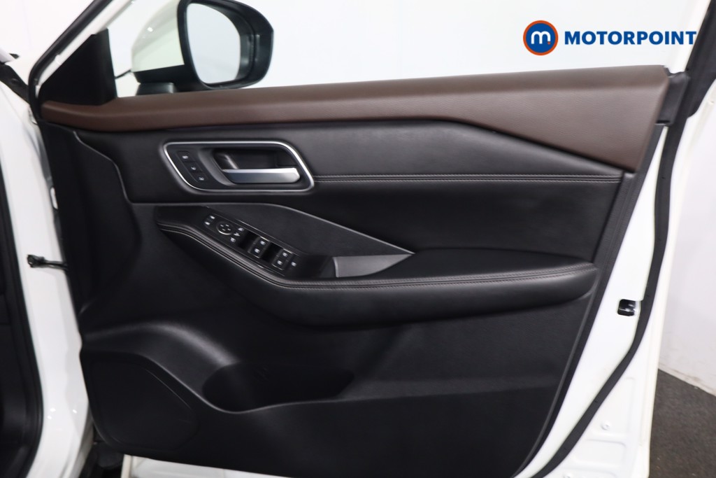 Nissan X-Trail Tekna-Plus Automatic Petrol-Electric Hybrid SUV - Stock Number (1631972) - 25th supplementary image