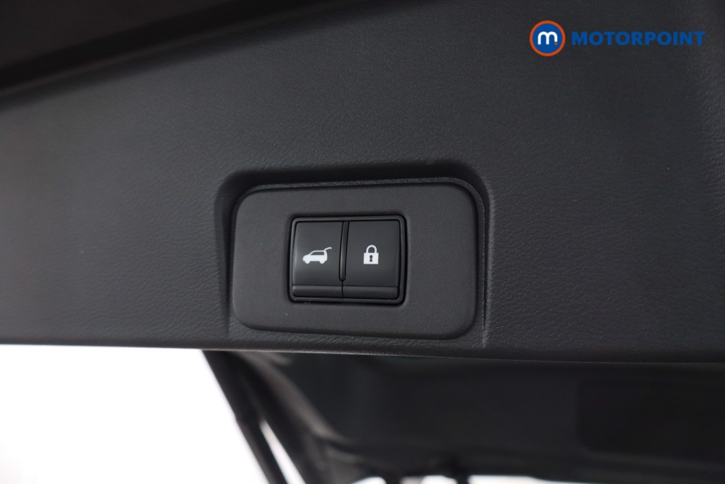 Nissan X-Trail Tekna-Plus Automatic Petrol-Electric Hybrid SUV - Stock Number (1631972) - 38th supplementary image