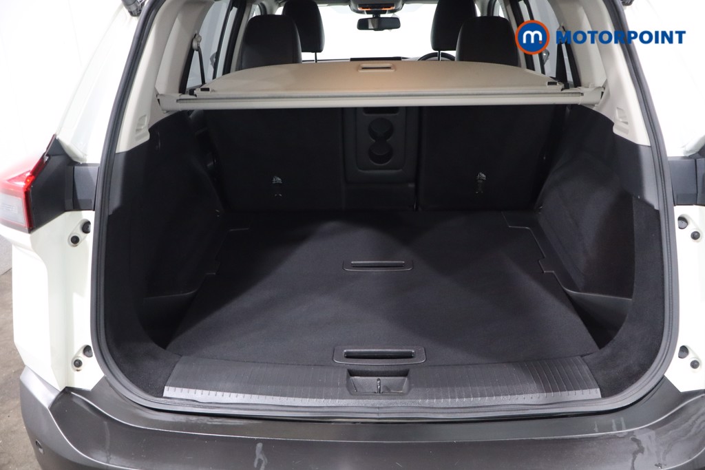 Nissan X-Trail Tekna-Plus Automatic Petrol-Electric Hybrid SUV - Stock Number (1631972) - 39th supplementary image