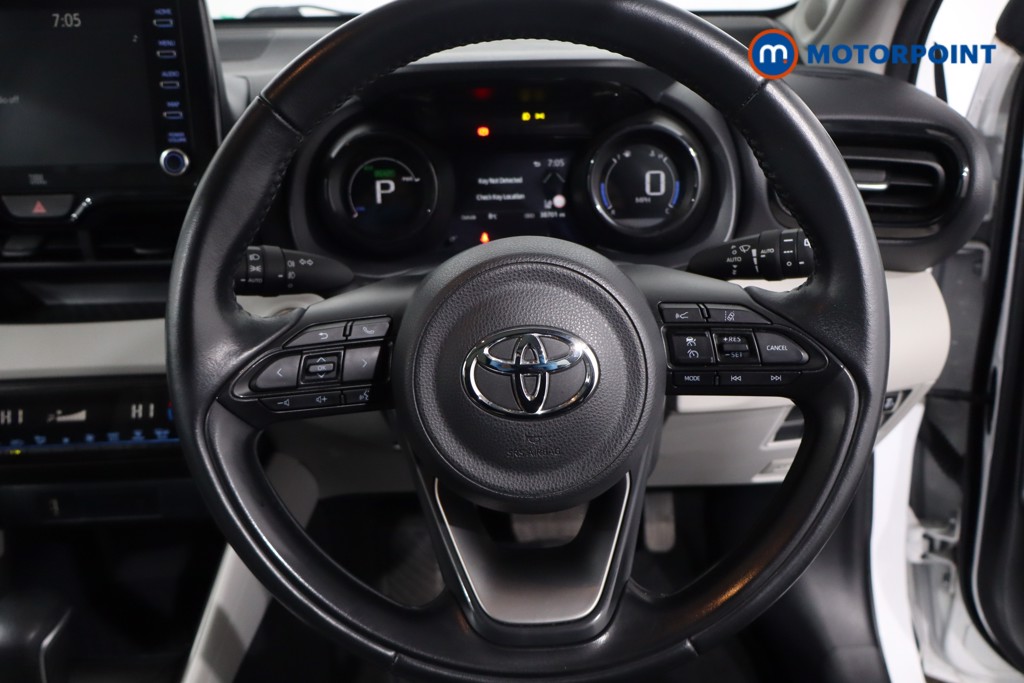 Toyota Yaris Excel Automatic Petrol-Electric Hybrid Hatchback - Stock Number (1632713) - 6th supplementary image