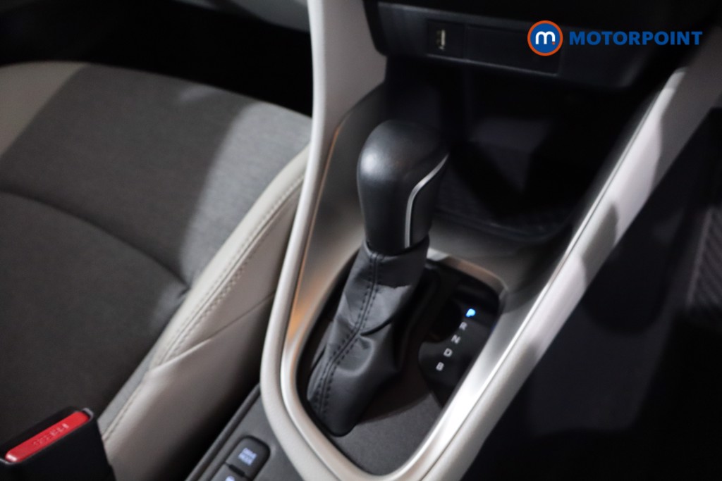 Toyota Yaris Excel Automatic Petrol-Electric Hybrid Hatchback - Stock Number (1632713) - 20th supplementary image