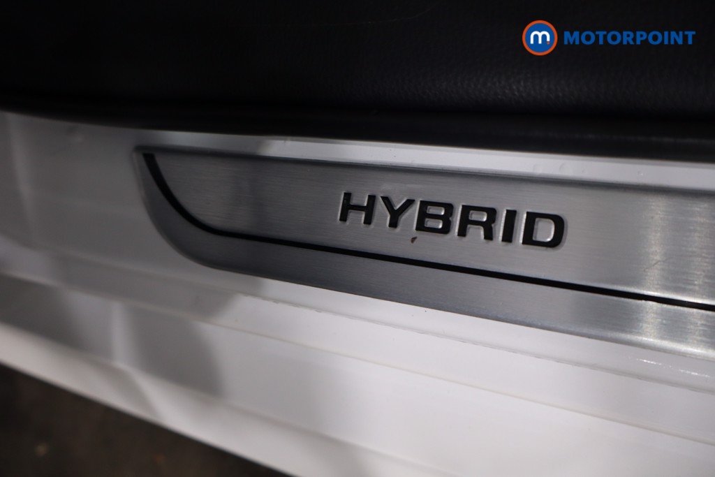 Toyota Yaris Excel Automatic Petrol-Electric Hybrid Hatchback - Stock Number (1632713) - 27th supplementary image