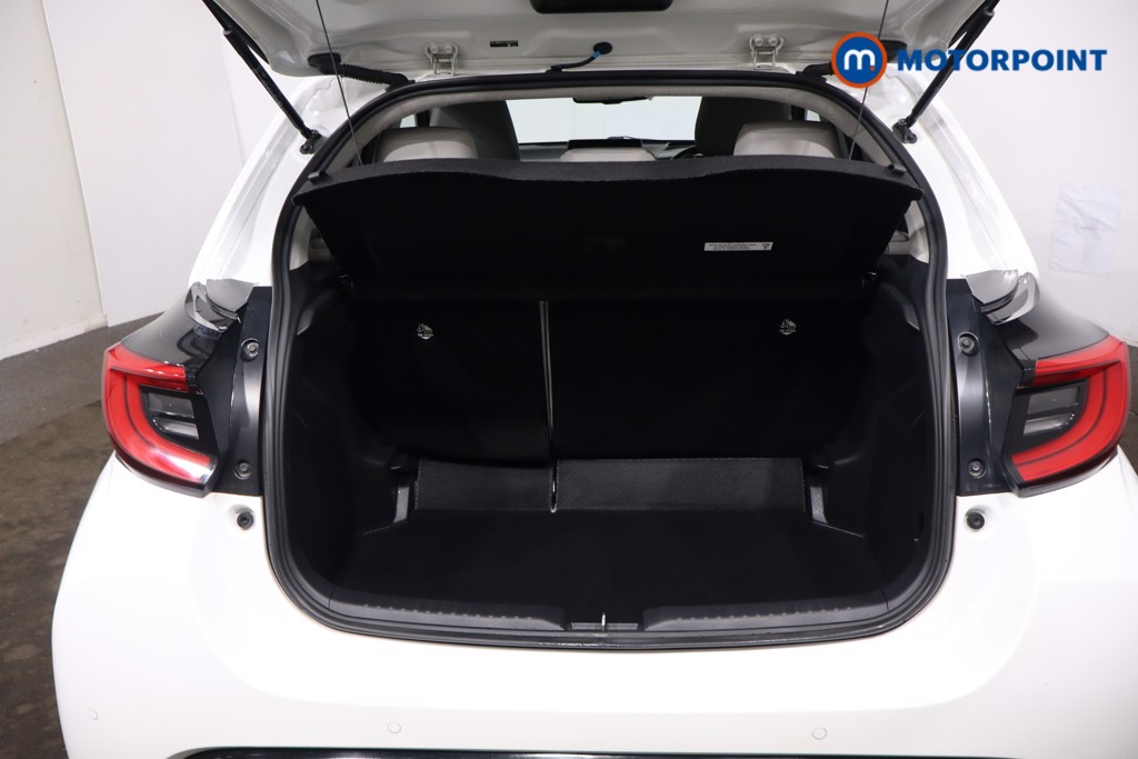 Toyota Yaris Excel Automatic Petrol-Electric Hybrid Hatchback - Stock Number (1632713) - 39th supplementary image