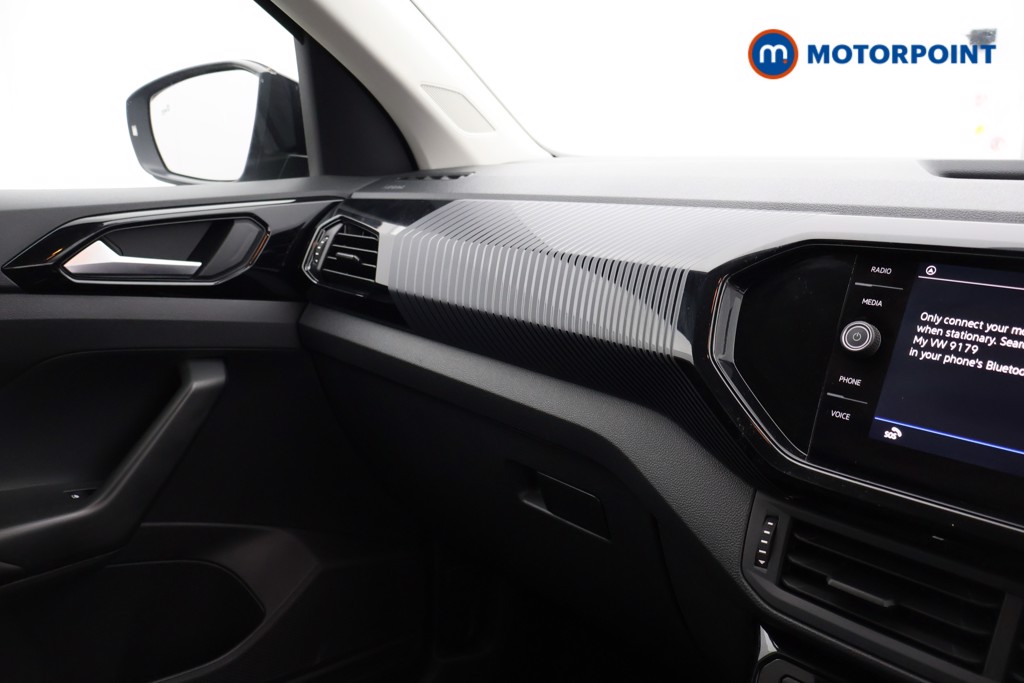 Volkswagen T-Cross Black Edition Automatic Petrol SUV - Stock Number (1609558) - 15th supplementary image