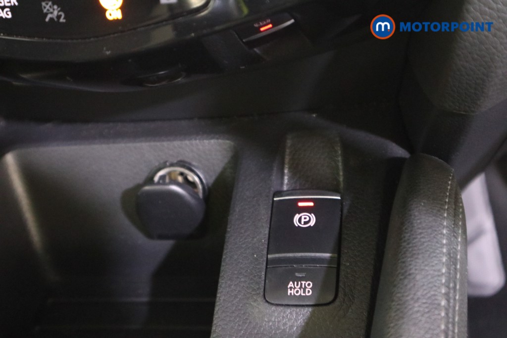 Nissan Qashqai Acenta Premium Manual Petrol SUV - Stock Number (1615943) - 8th supplementary image