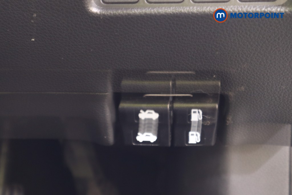 Nissan Qashqai Acenta Premium Manual Petrol SUV - Stock Number (1615943) - 12th supplementary image