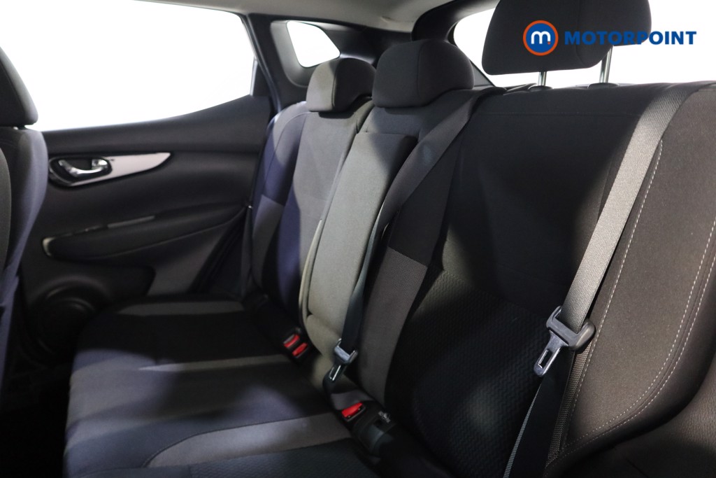 Nissan Qashqai Acenta Premium Manual Petrol SUV - Stock Number (1615943) - 18th supplementary image
