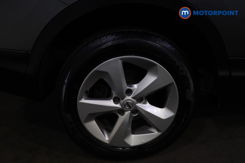 Nissan Qashqai Acenta Premium Manual Petrol SUV - Stock Number (1615943) - 23rd supplementary image