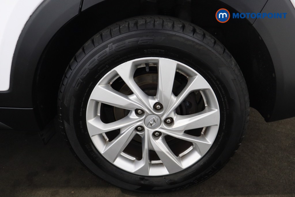 Hyundai Tucson Se Nav Manual Petrol SUV - Stock Number (1617299) - 24th supplementary image