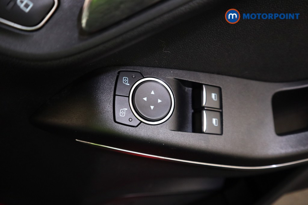 Ford Fiesta Zetec Manual Petrol Hatchback - Stock Number (1617360) - 15th supplementary image