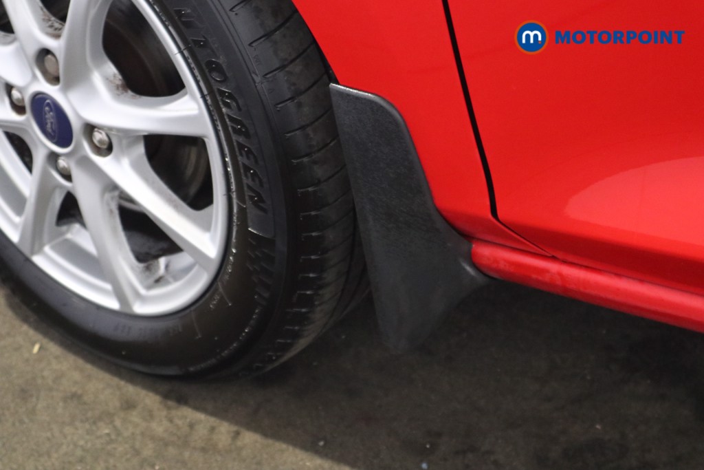 Ford Fiesta Zetec Manual Petrol Hatchback - Stock Number (1617360) - 33rd supplementary image