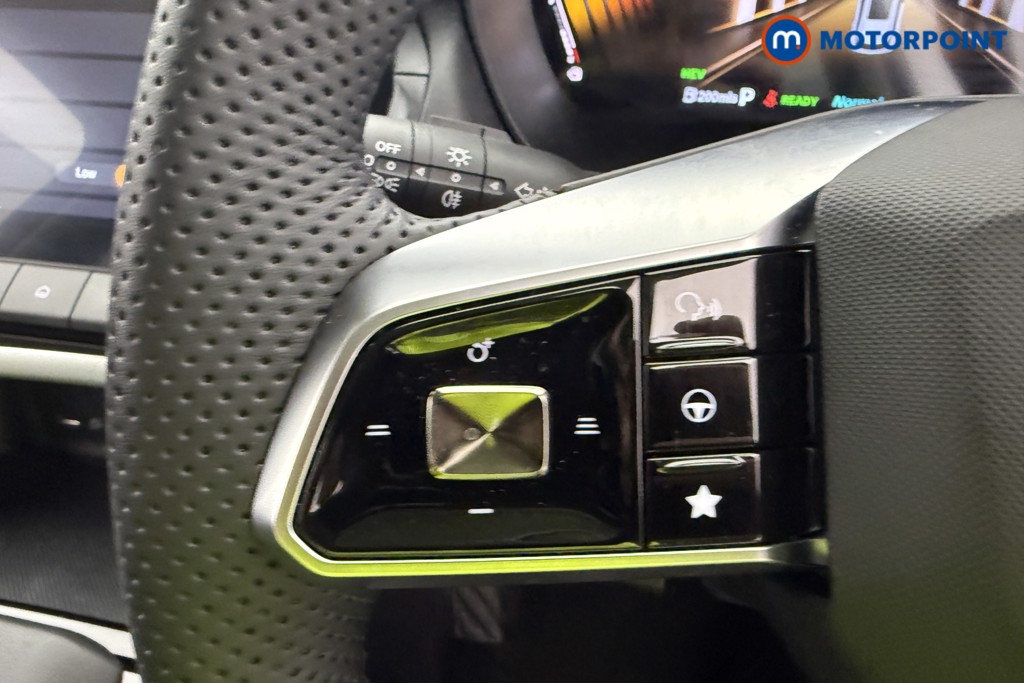 Mg Motor Uk ZS Trophy Automatic Petrol-Electric Hybrid SUV - Stock Number (1617733) - 10th supplementary image