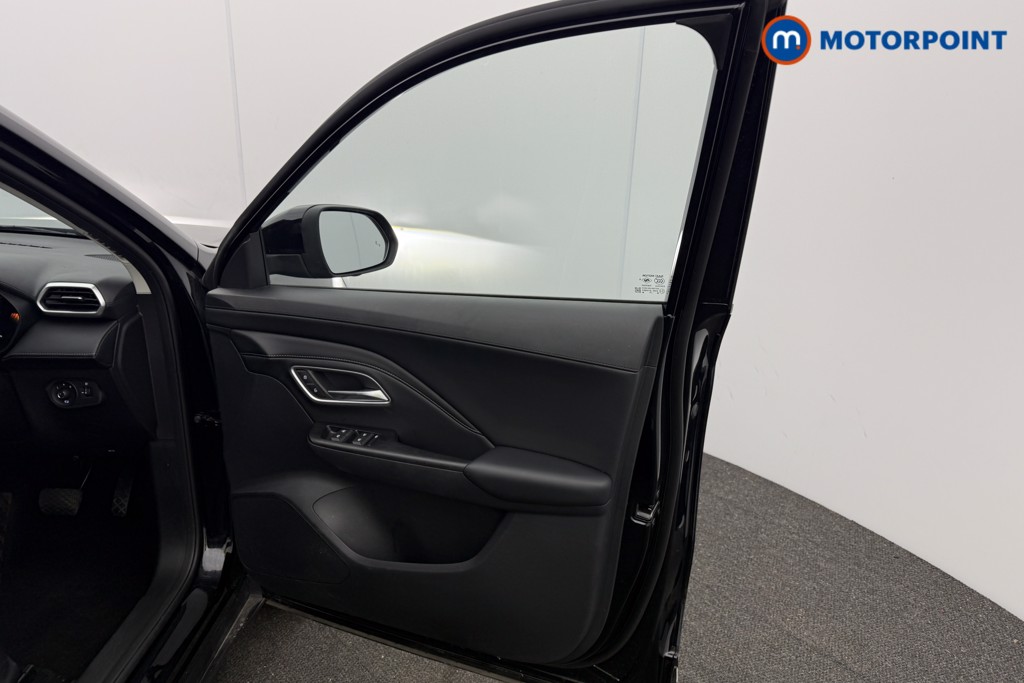 Mg Motor Uk ZS Trophy Automatic Petrol-Electric Hybrid SUV - Stock Number (1617733) - 14th supplementary image