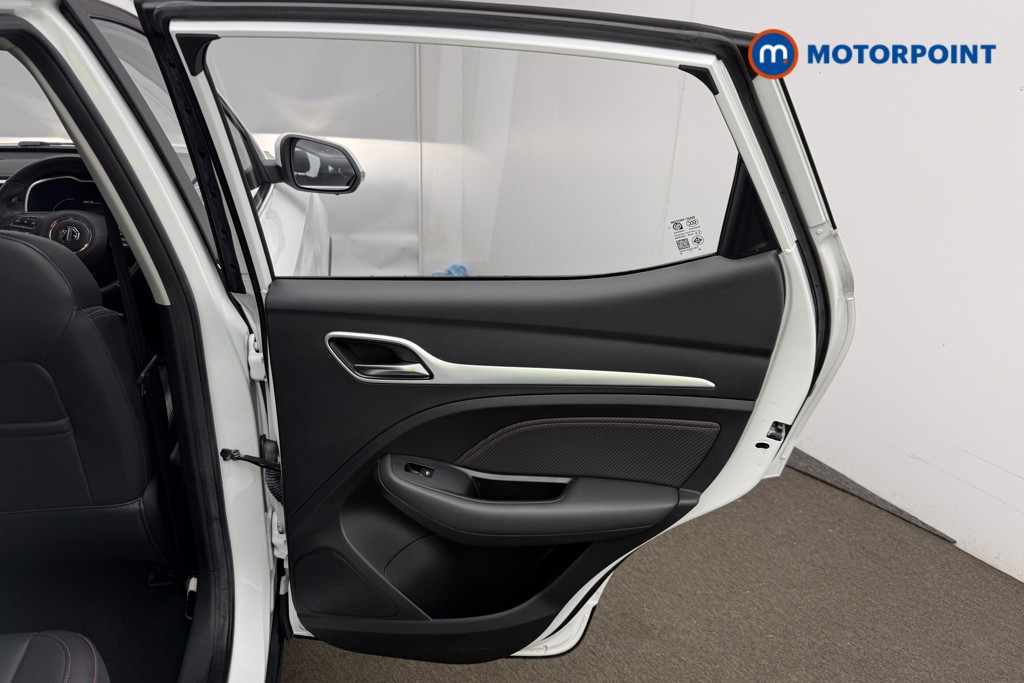 Mg Motor Uk ZS Exclusive Manual Petrol SUV - Stock Number (1618756) - 15th supplementary image