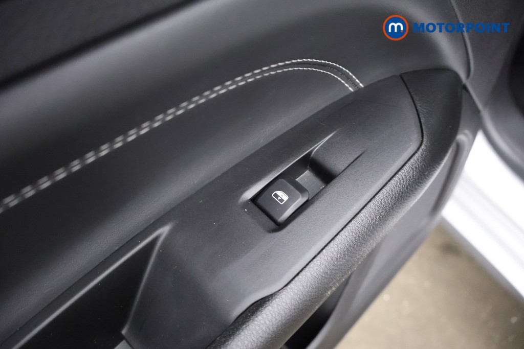 Jeep Compass S Model Automatic Petrol Plug-In Hybrid SUV - Stock Number (1619082) - 29th supplementary image